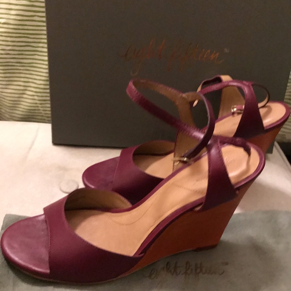 Beautiful Rose Red Wedge - Picture 5 of 5